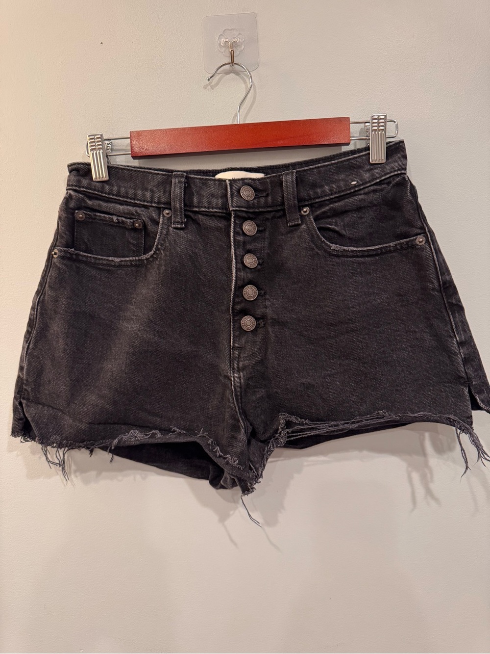 Abercrombie Curve Love High Rise Mom Shorts 6/28